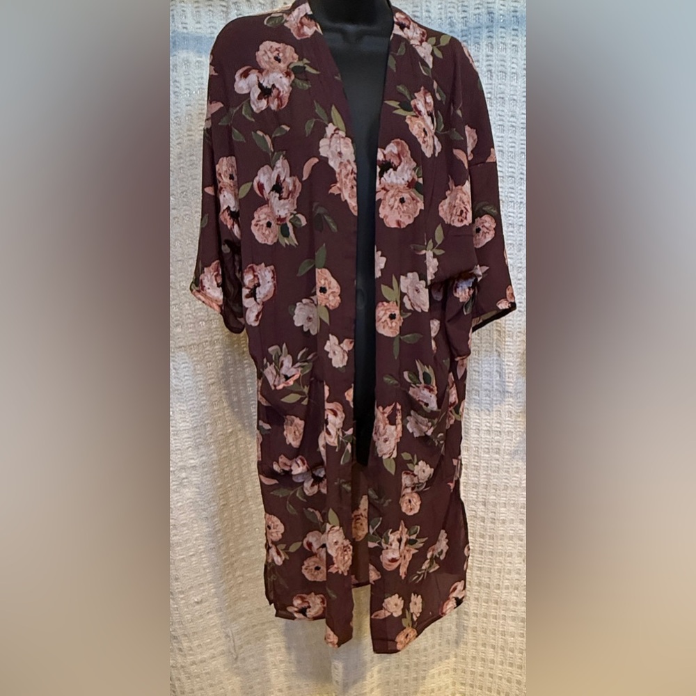 Brown and Pink Floral Cape with Kimono Sleeves
